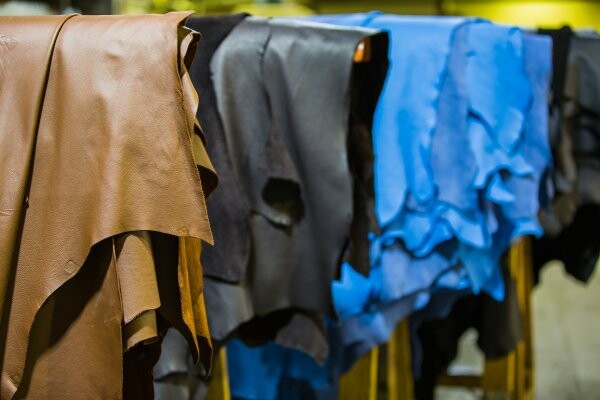 Phasen der Lederherstellung - 